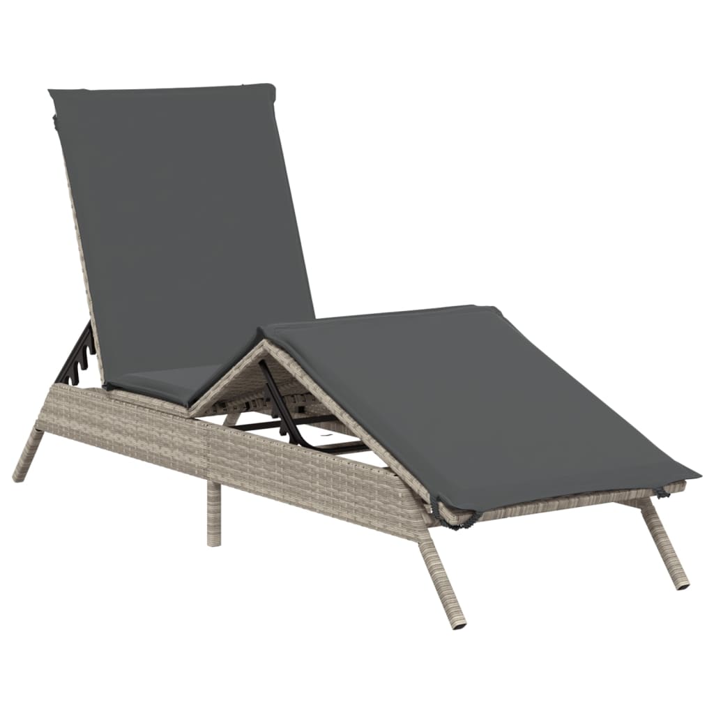 vidaXL Sonnenliege mit Auflage Hellgrau Poly Rattan