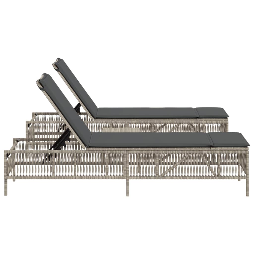 vidaXL Sonnenliegen 2 Stk. mit Tisch Hellgrau Poly Rattan